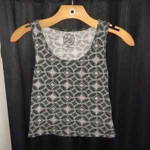 Black and white Crop top!